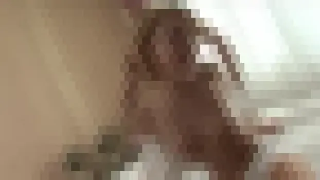 今までで一番大きいペニスに奥まで突かれて