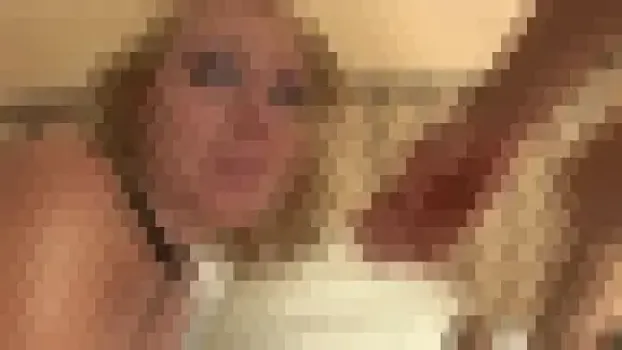激しくおもちゃのように扱われてイク変態女