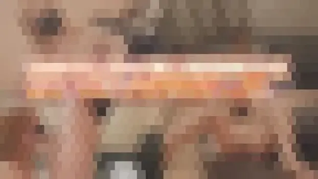 【未公開特典付き】お色気ギャルあゆみちゃん 綺麗な縦筋パイパンマンコにがっつり中出しキメキメセックス!